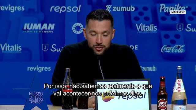 Farioli fala da lesão de Diogo Costa