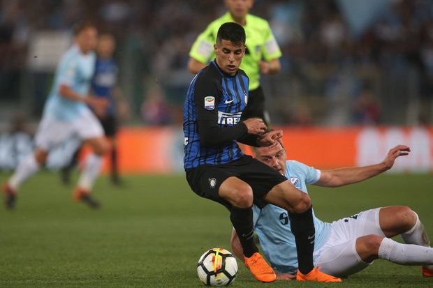 Cancelo com a camisola do Inter