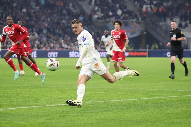 VÍDEO: Vitinha em exames médicos antes de assinar pelo Génova