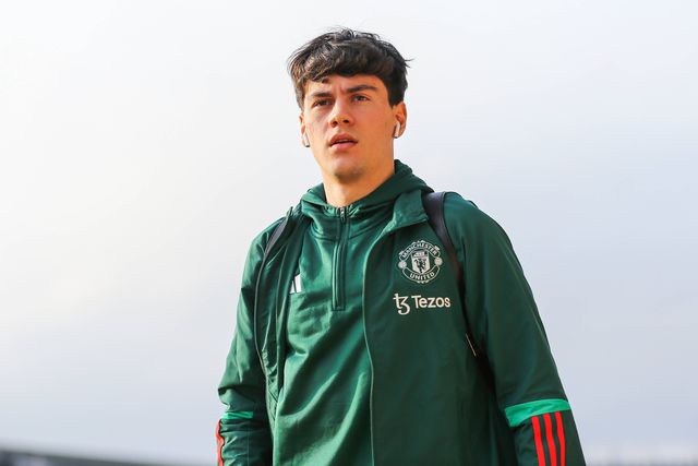 Mercado (oficial): Pellistri no Granada por empréstimo do Manchester United