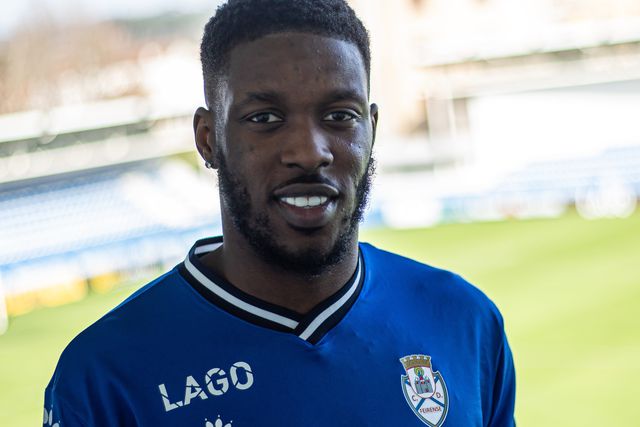Mercado (oficial): Shodipo reforça Feirense