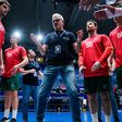 Selecionador Paulo Jorge Pereira dá instruções aos jogadores da seleção portuguesa de andebol, no Mundial (foto: IMAGO)
