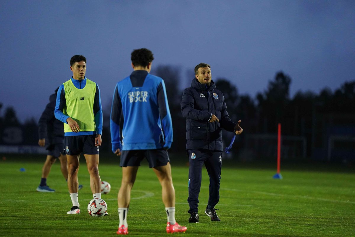 FC Porto: Anselmi contou com uma grande novidade no treino de hoje