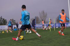 Dragões mostram treino de Moffi no Olival