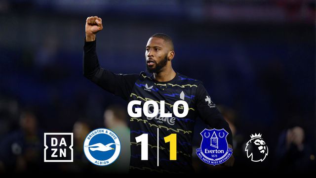 Golo de Beto no último minuto leva adeptos dos 'toffees' à loucura