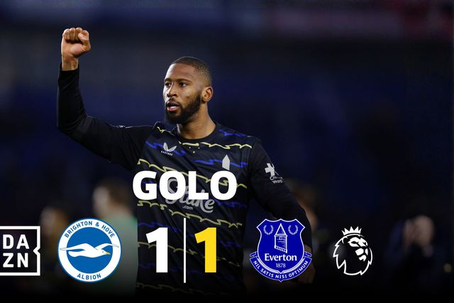 Golo de Beto no último minuto leva adeptos dos 'toffees' à loucura