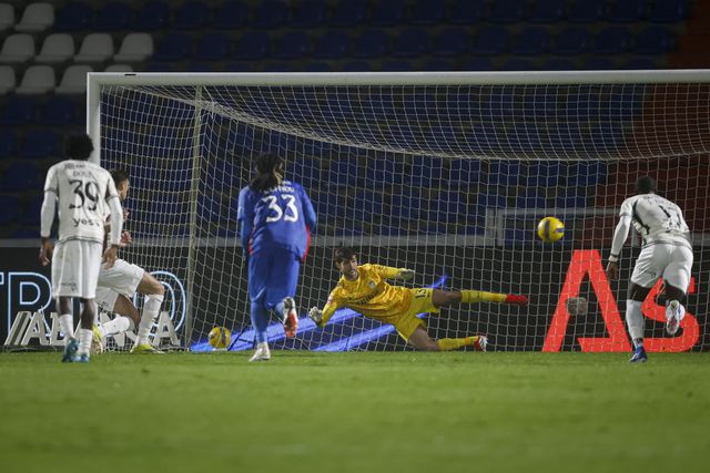 Filho do antigo ponta de lança do Benfica entrou 'a matar' e faturou na primeira aparição pelos estrelistas - Foto: Filipe Amorim/LUSA