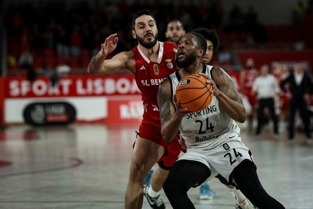 Benfica-Sporting: reação da águia ficou curta! Leão vence na Luz!