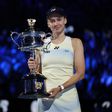 Rybakina 'vinga-se' frente a Sabalenka na final do Open da Austrália