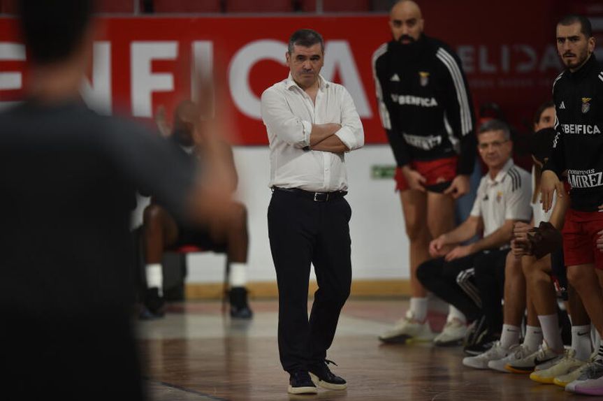 Norberto Alves treinador do Benfica      Fotografia Miguel Nunes/A Bola