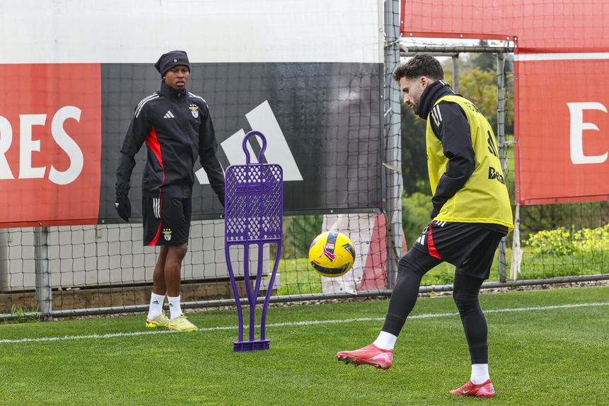 Sidny e Rafa, avançados do Benfica, em fase de treino (foto SL Benfica)