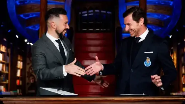 Francesco Farioli e André Villas-Boas na renovação - Foto: FC Porto