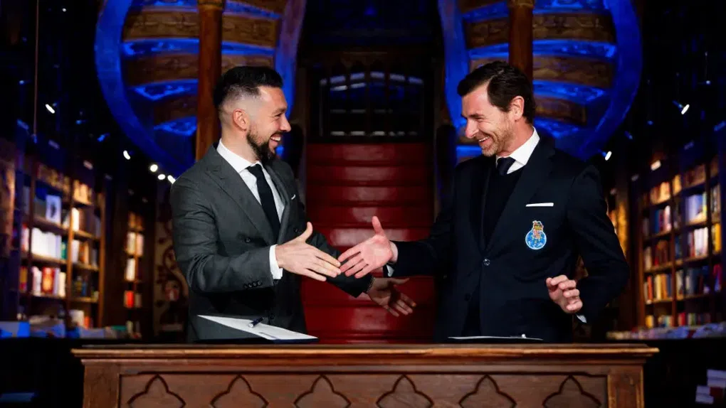 Francesco Farioli e André Villas-Boas na renovação - Foto: FC Porto