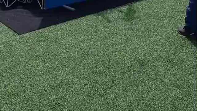 Entrega de troféu de campeão aos jogadores do Belenenses