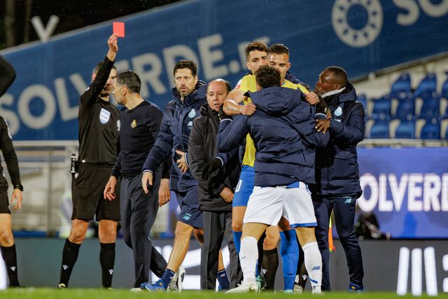 FC Porto: plantel em revolta contra a arbitragem