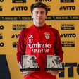 Benfica: António Silva e João Neves receberam prémios da Liga