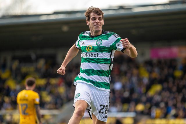 Oficial: Paulo Bernardo assina pelo Celtic