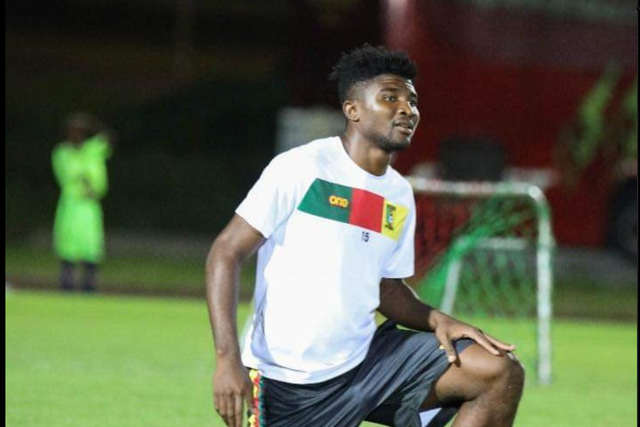 V. Guimarães: Franck Atsama apontado à equipa B