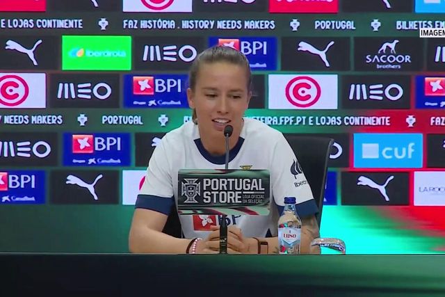 «A seleção de Espanha dispensa apresentações»