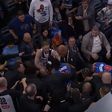 Confusão e murros na NBA: Cinco jogadores e dois treinadores expulsos!