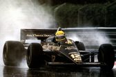 Ayrton Senna ao volando do Lotus 97T, no Estoril, a 21 de abril de 1985