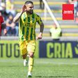 Costinha tem realizado uma época de grande nível e o seu contributo está a ajudar o Tondela na luta pela subida ao principal escalão do futebol português