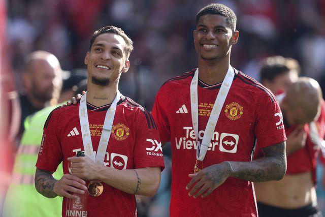 Man. United pode vender 10 jogadores para dar armas a Amorim