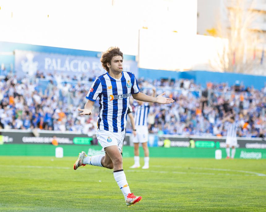 Rodrigo Mora marcou o golo da vitória ao Estoril