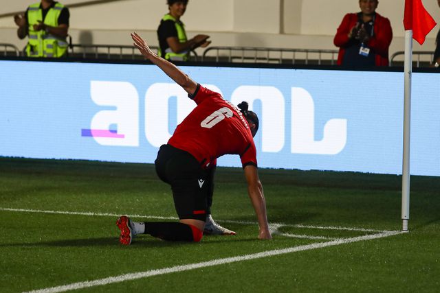 Kochorashvili festeja golo pela Geórgia