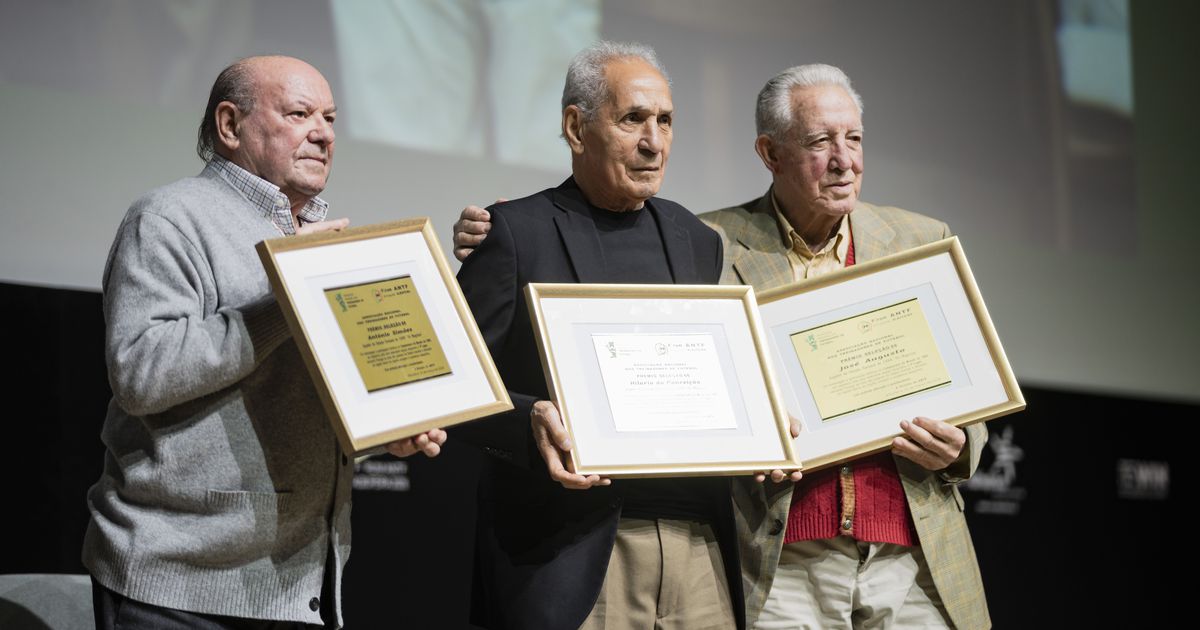 Dia de homenagens no fórum da ANTF