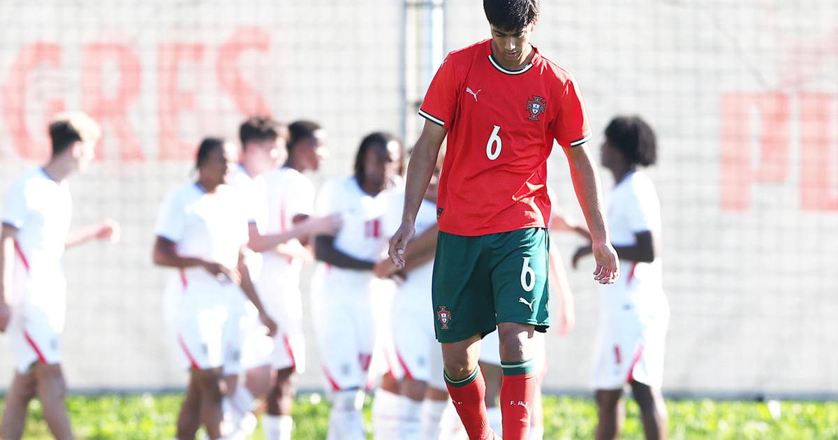 Sub-19: Portugal humilhado por Inglaterra e falha Europeu