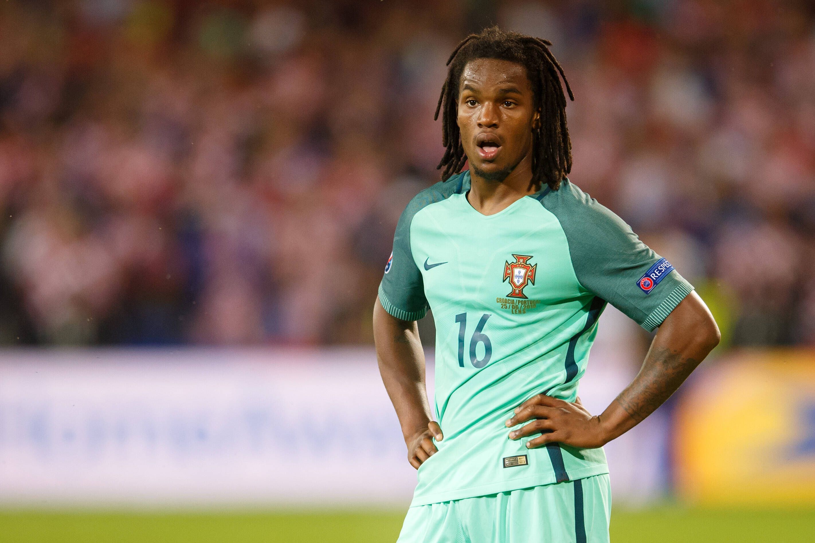 Renato Sanches foi campeão europeu por Portugal aos 18 anos, a titular, e deixou o Benfica pelo Bayern logo depois, mas as lesões afetaram-no. Joga pelo Panathinaikos