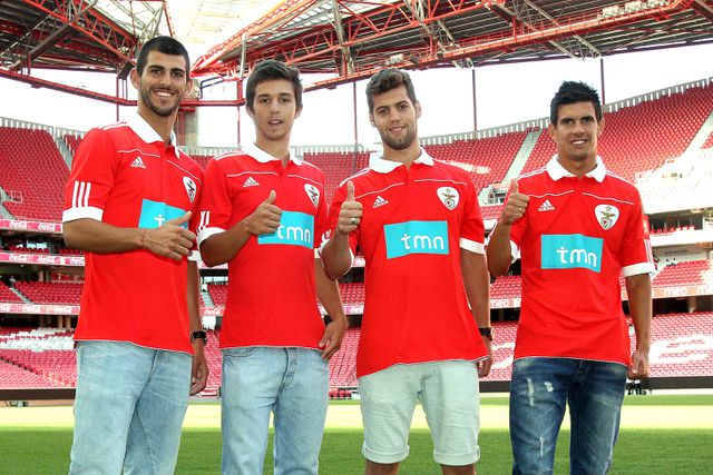 Nélson Oliveira, Rúben Pinto, David Simão e Miguel Rosa apresentados na equipa principal do Benfica - foto: A BOLA
