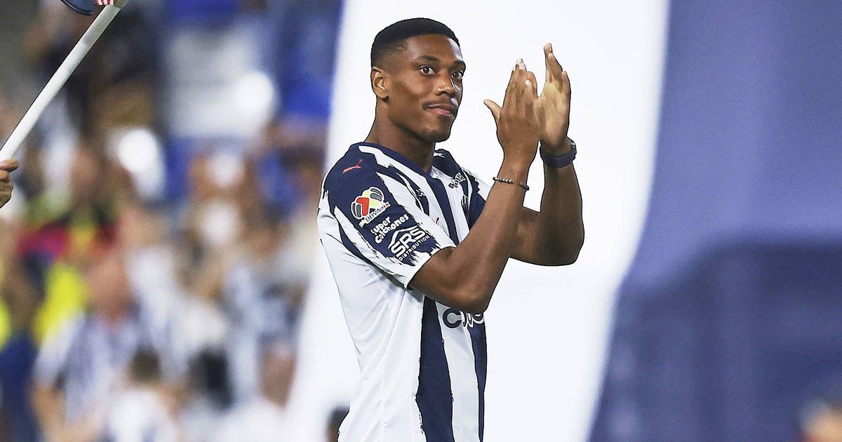 Era apontado à Bola de Ouro e atingiu um novo ponto baixo na carreira