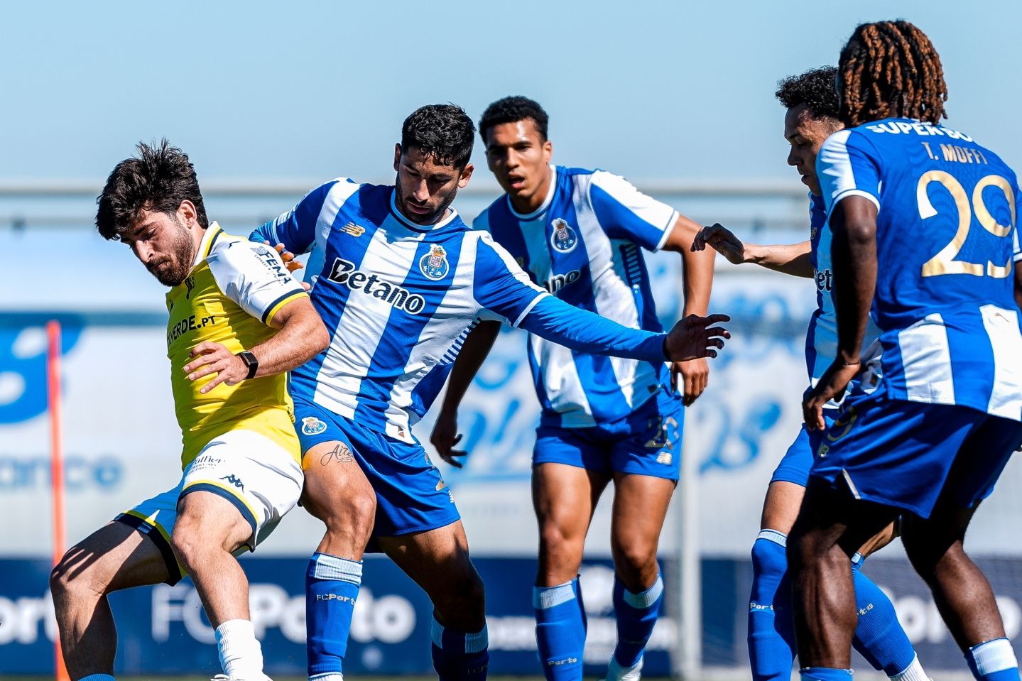 Portistas bateram vizelenses - Foto: FC Porto