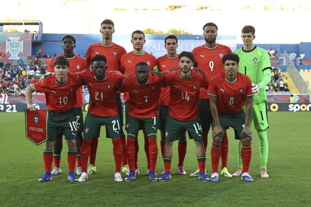Gonçalo Moreira foi titular frente à Escócia - Foto: FPF