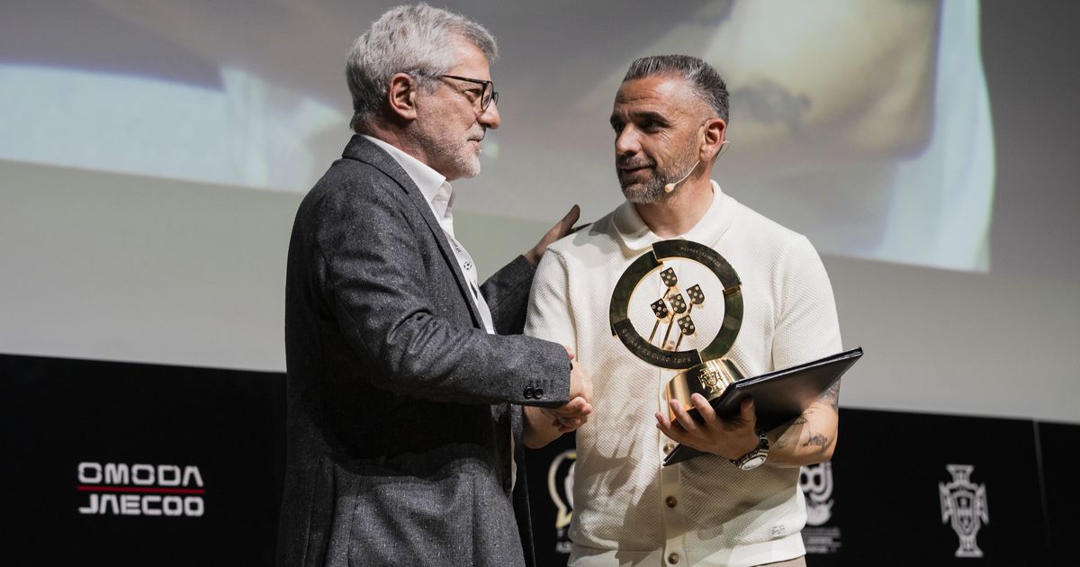 Rui Borges dedica prémio ao Sporting