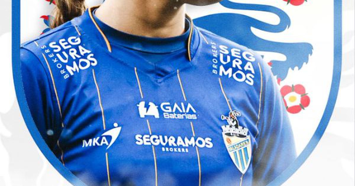 Jogadora de 17 anos do Valadares convocada para seleção principal de Inglaterra