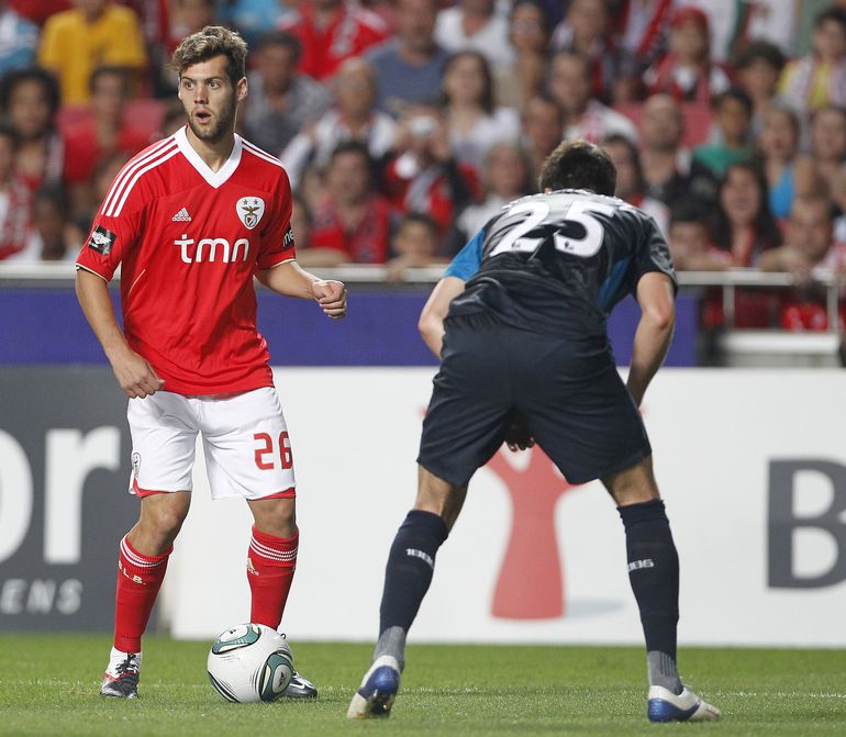 No Benfica-Arsenal da Eusébio Cup de 2011 (foto: A BOLA)