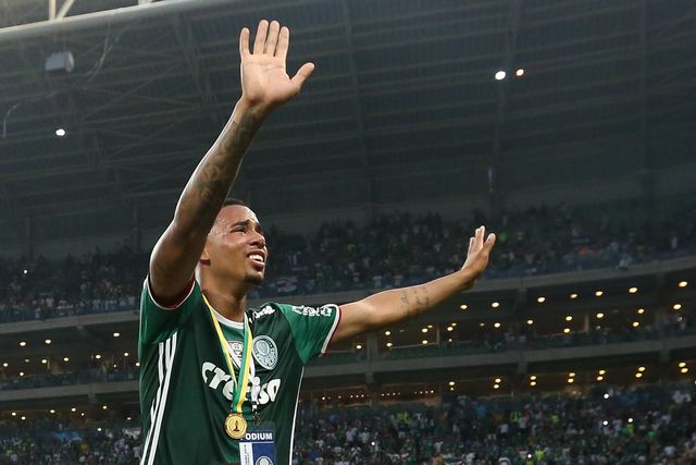Gabriel Jesus deixou o Palmeiras em 2016