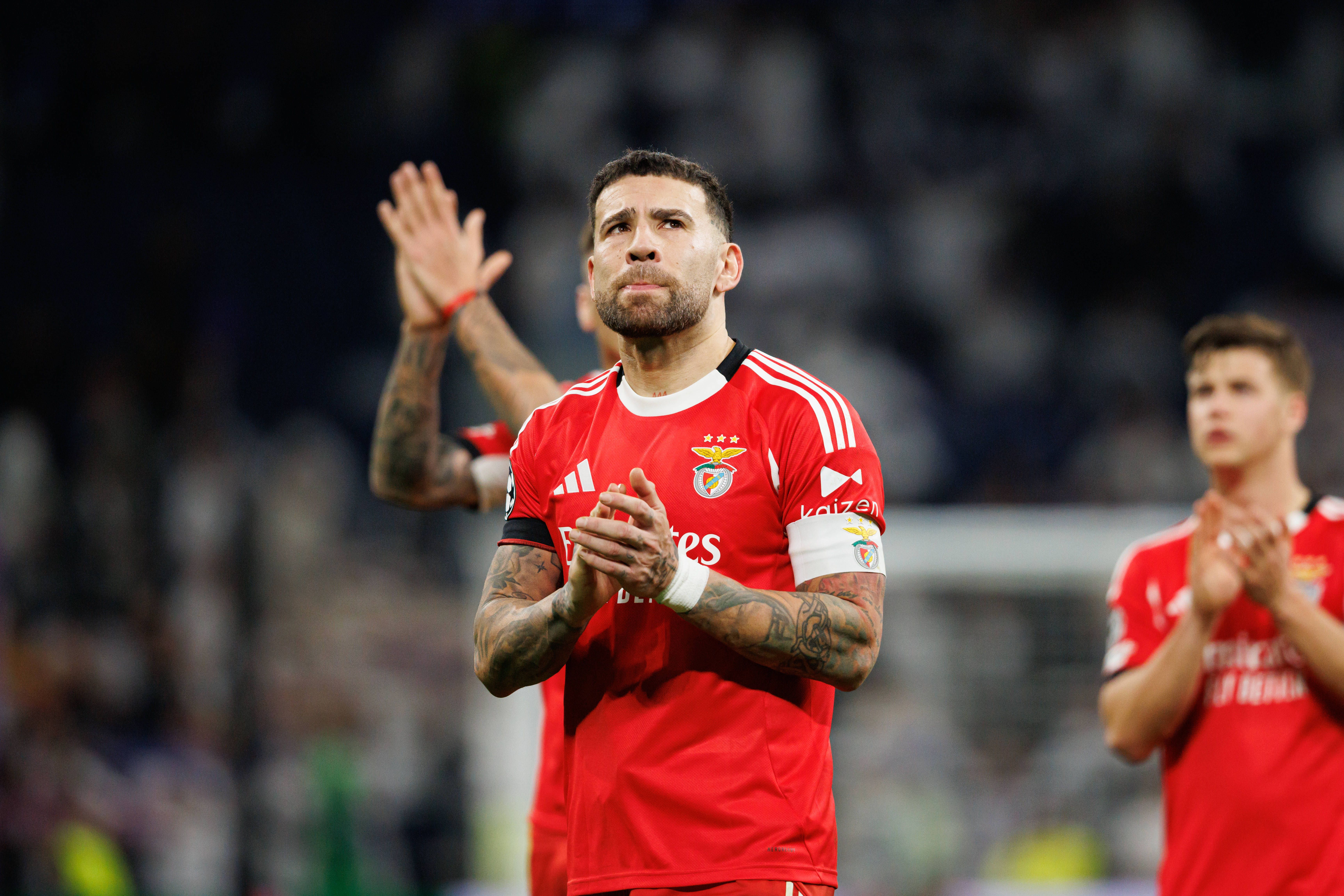 Otamendi,  defesa-central do Benfica (foto: Imago)