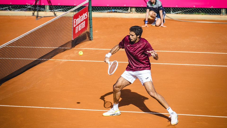 Francisco Cabral despede-se na primeira ronda de Roland Garros