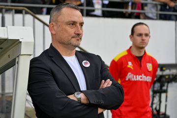 Ligue 1: Nice vai contratar treinador do Lens