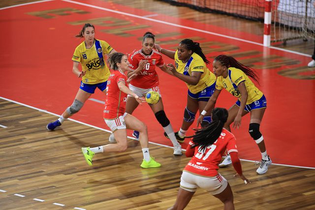 Alguém trava o Benfica? Uma 'final four' entre a consagração e a surpresa