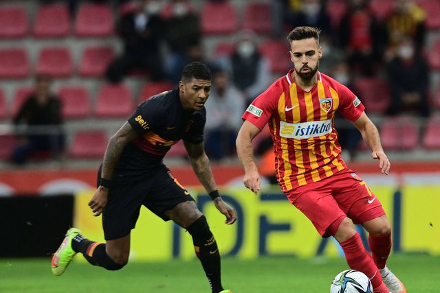 Miguel Cardoso renova por três épocas no Kayserispor