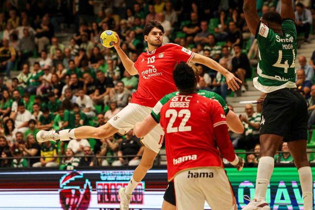 Benfica empresta internacional português para Espanha