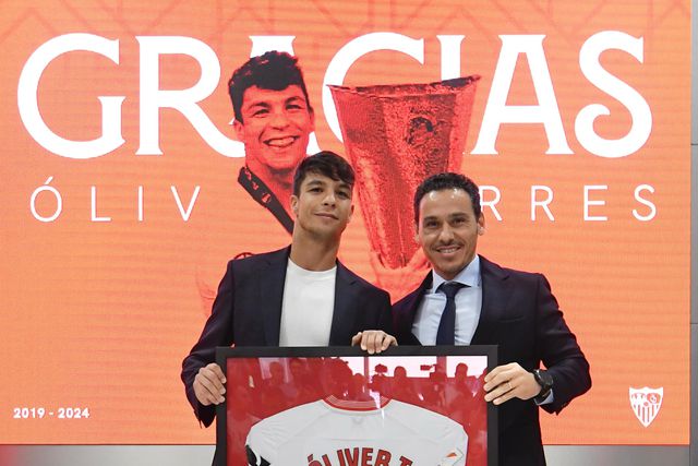 Oficial: Sevilha anuncia saída de Óliver