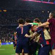 Doué e Vitinha levam parisienses ao título