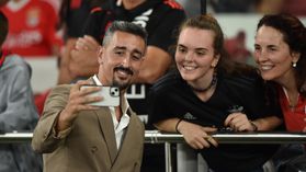 André Almeida lembra: «O Benfica é um todo»