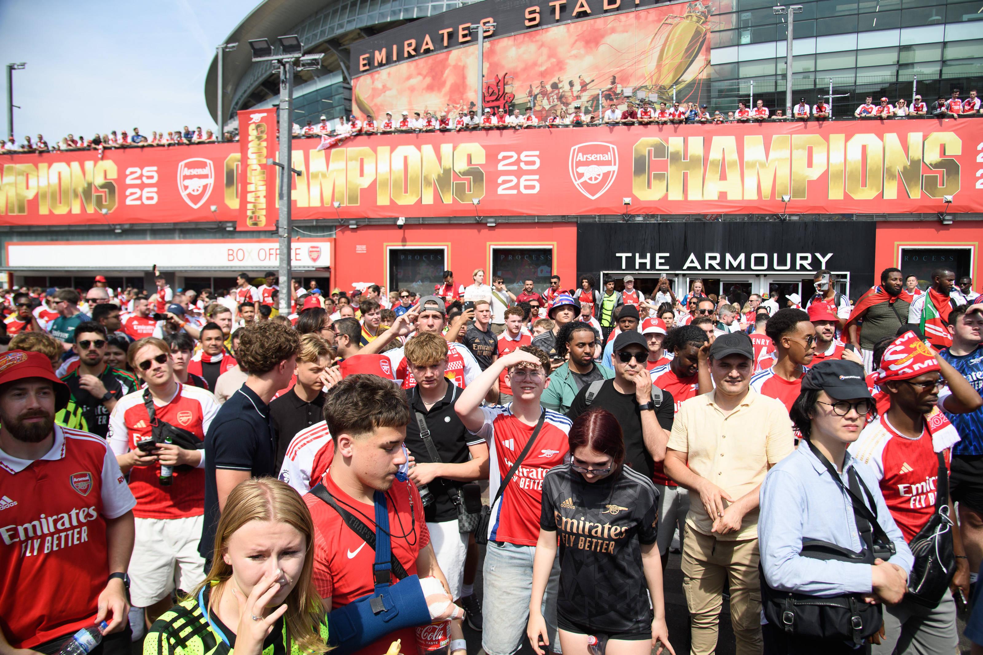Arsenal encheu as ruas do centro de Londres para celebrar a conquista da Premier League 25/26 - foto: Imago